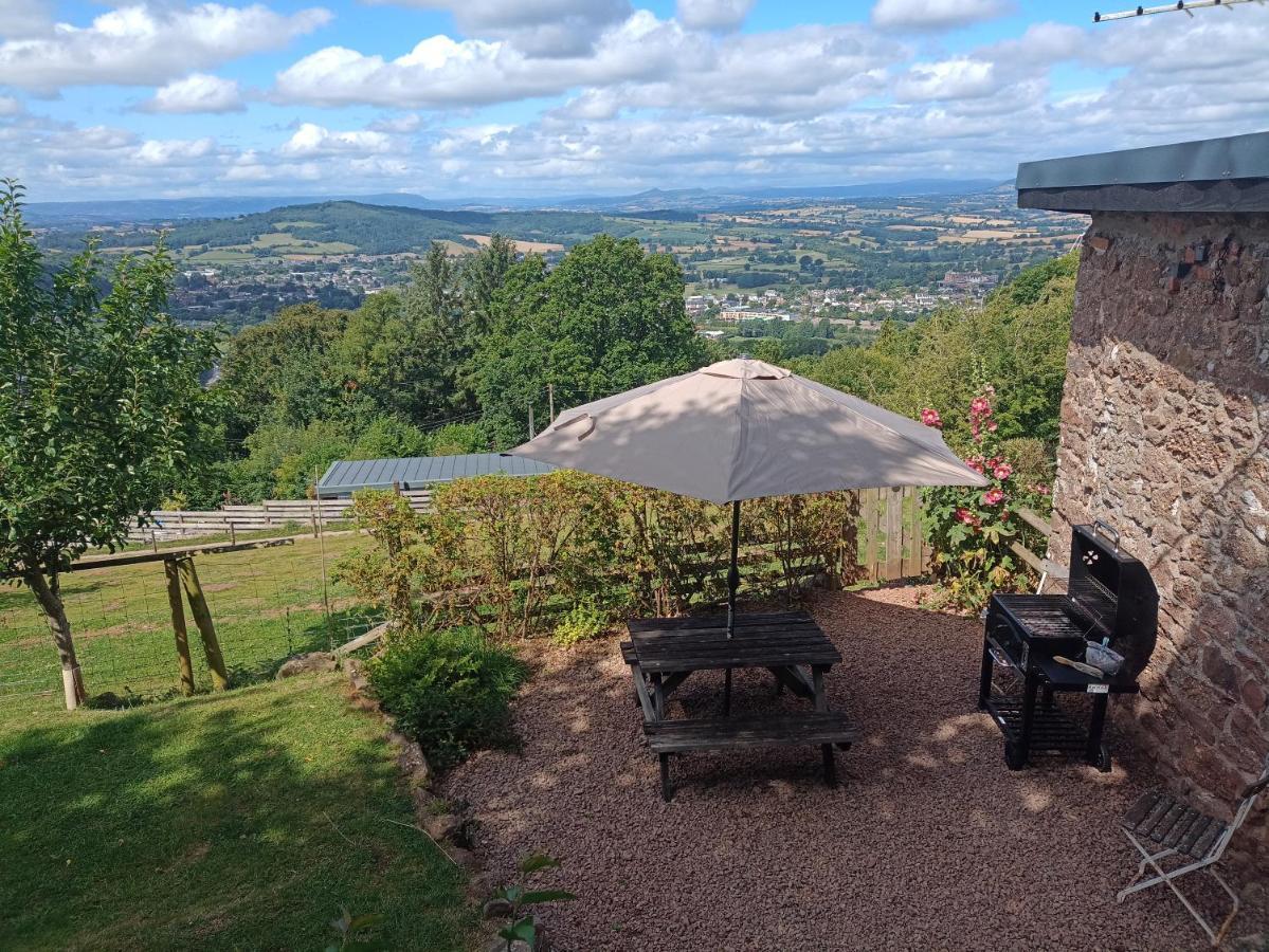 Top Barn Wales มอนมัท ภายนอก รูปภาพ
