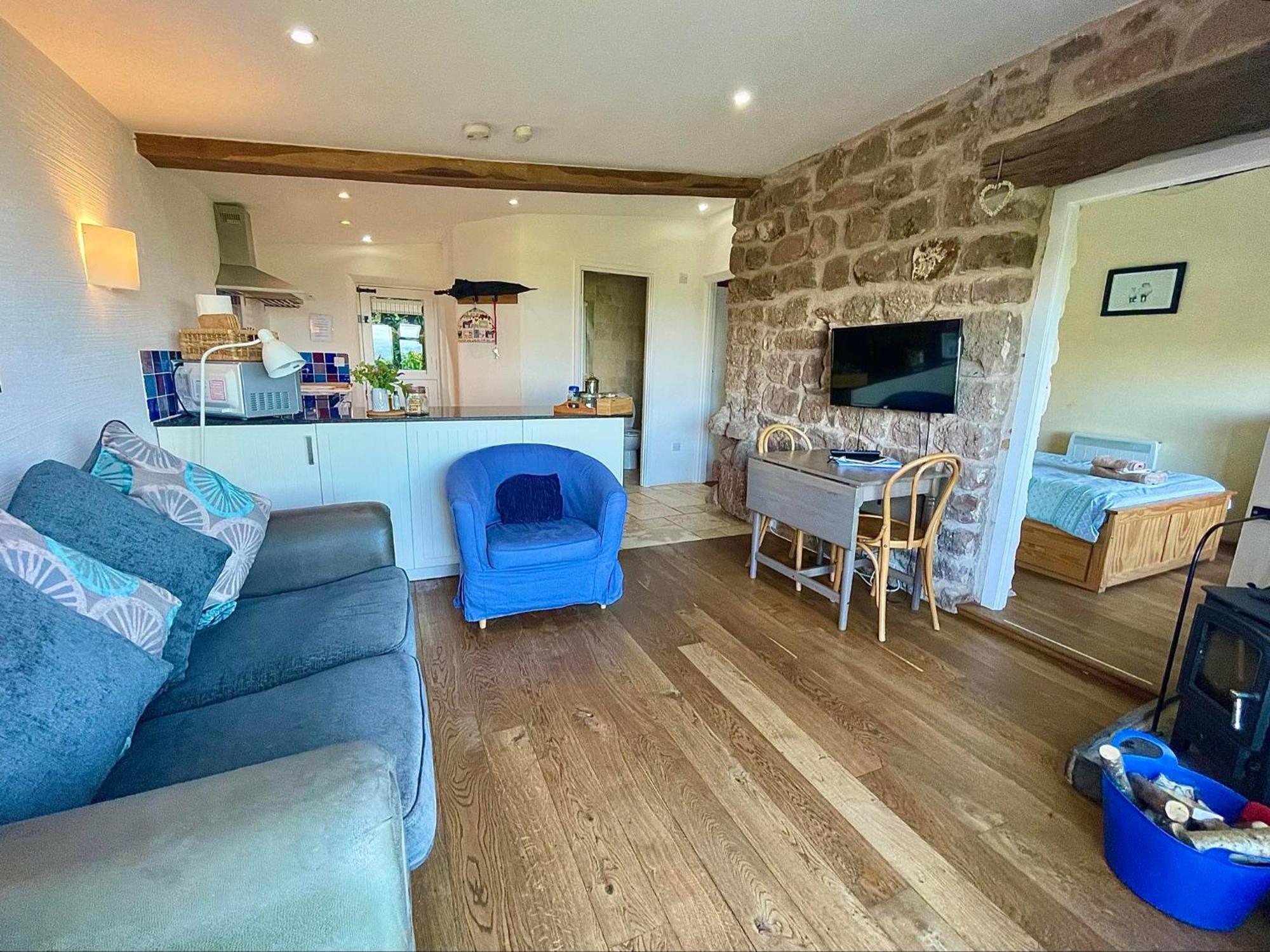 Top Barn Wales มอนมัท ภายนอก รูปภาพ